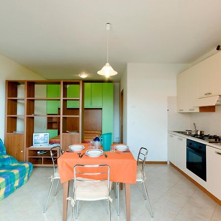 Villaggio Dei Fiori Каорле Экстерьер фото